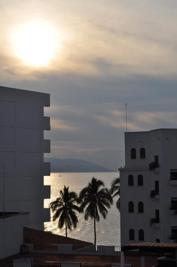 Petit Hotel Pilitas (Adults Only) بويرتو فالارتا المظهر الخارجي الصورة